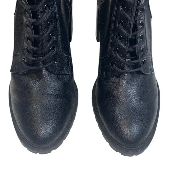 Forever 21 Black Faux Leather Ankle Boots, Size 10 - Picture 3 of 15